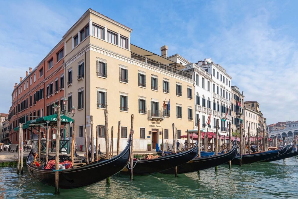 H10 hotels and resorts, H10 Palazzo Canova, Venice, Italy.